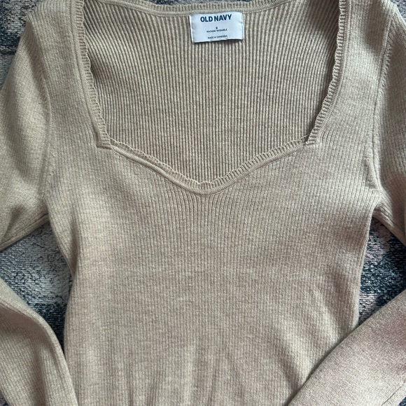 Old Navy Tan Ribbed Sweater - Picture 2 of 3